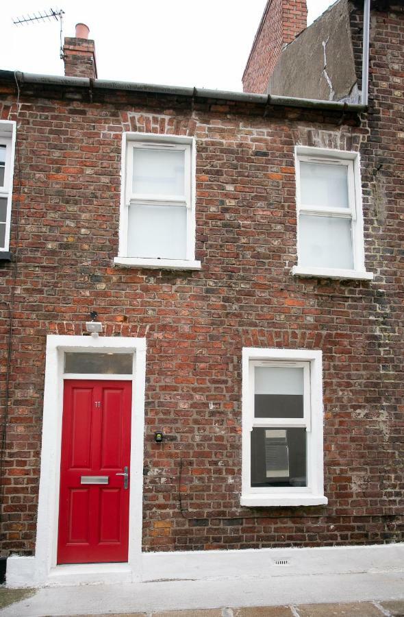 11 College Place North Belfast Exteriör bild